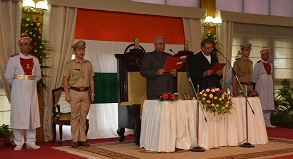 Hon�ble Chief Justice of Gauhati High Court Mr. Justice Shri Ajit Singh administering the oath of office to the Governor of Tripura Shri Tathagata Roy as the Governor of Arunachal Pradesh in the Darbar Hall of Raj Bhavan, Itanagar on 10th July 2016.